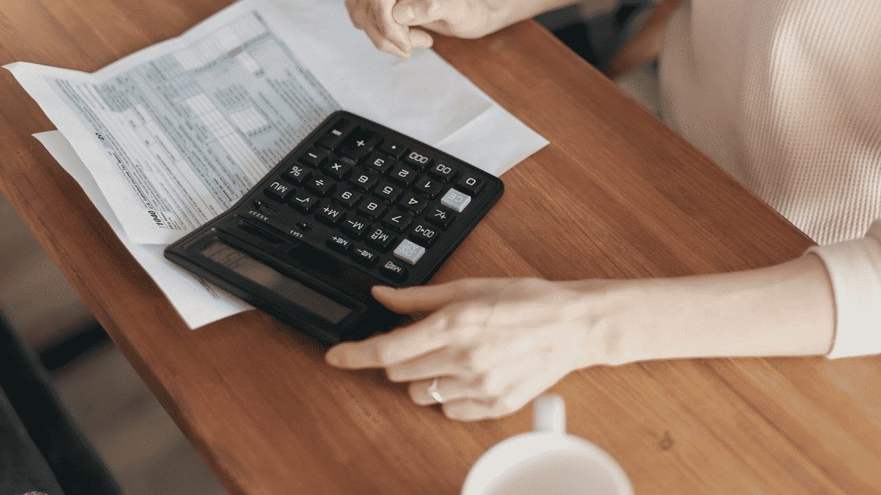 MEI: onde eu declaro o faturamento da empresa no Imposto de Renda?